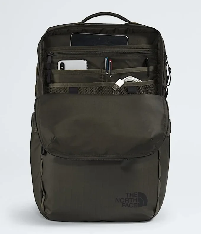 Base Camp Voyager Daypack