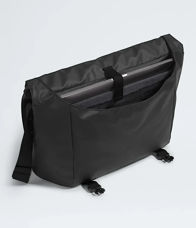 Base Camp Voyager Messenger Bag