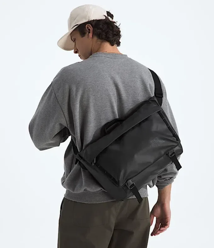 Base Camp Voyager Messenger Bag