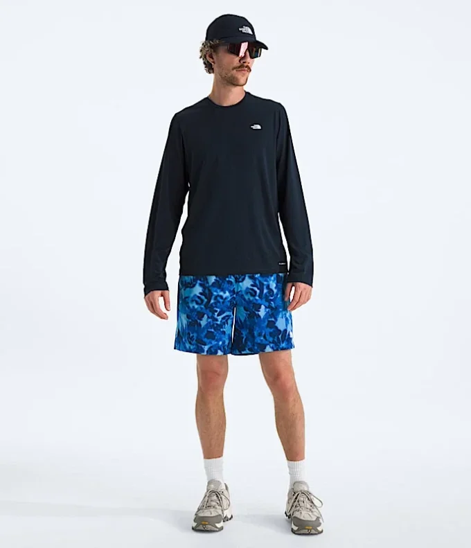 Men’s Adventure Long-Sleeve Tee Men’s Adventure Long-Sleeve Tee