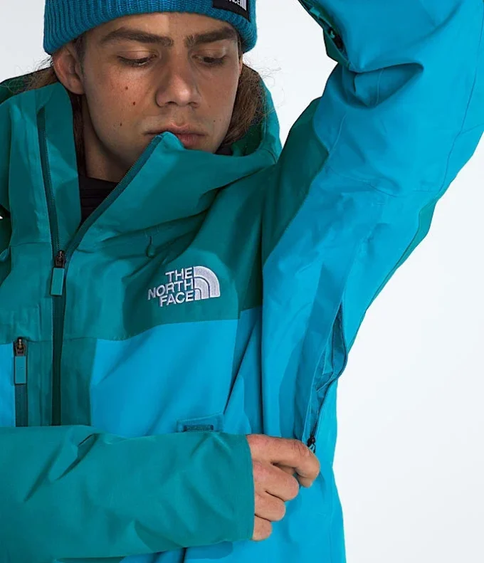 Men’s GORE-TEX® Dawnstrike Insulated Jacket Men’s GORE-TEX® Dawnstrike Insulated Jacket
