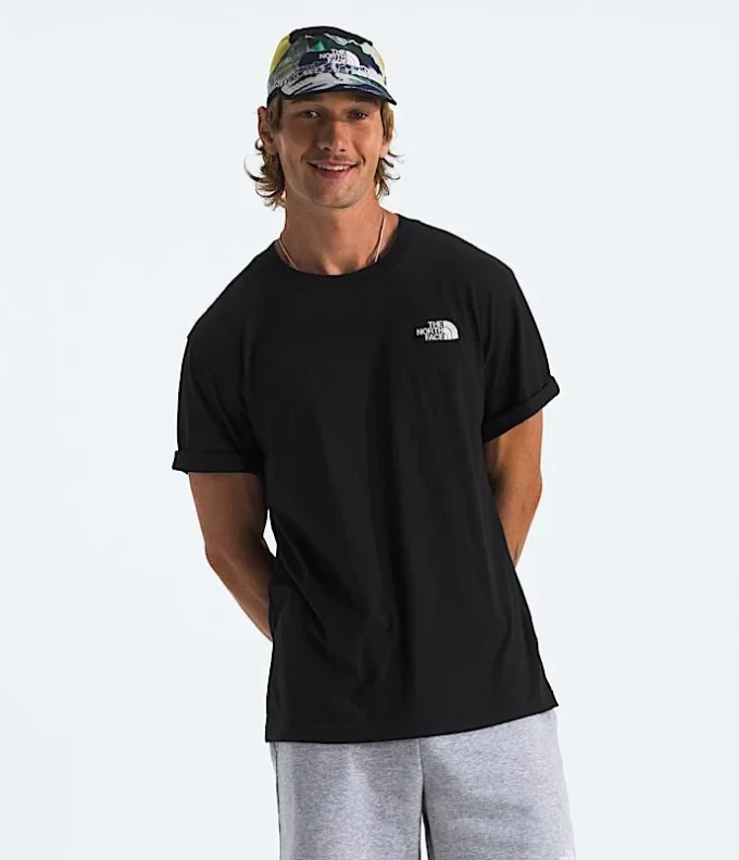 Men’s Short-Sleeve Evolution Box Fit Tee Men’s Short-Sleeve Evolution Box Fit Tee