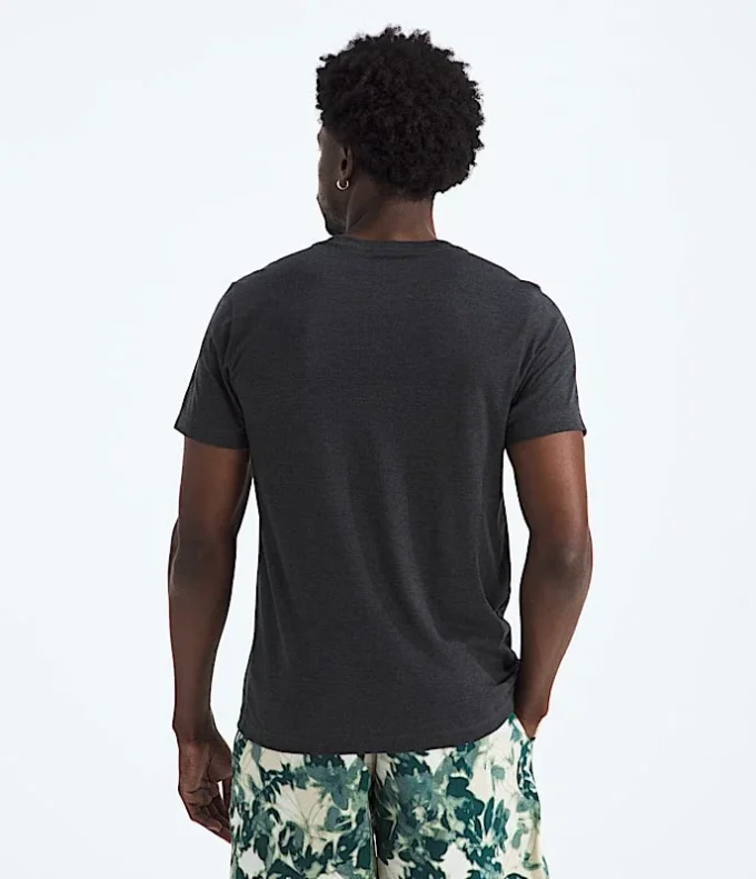 Men’s Short-Sleeve Tri-Blend Tee Men’s Short-Sleeve Tri-Blend Tee