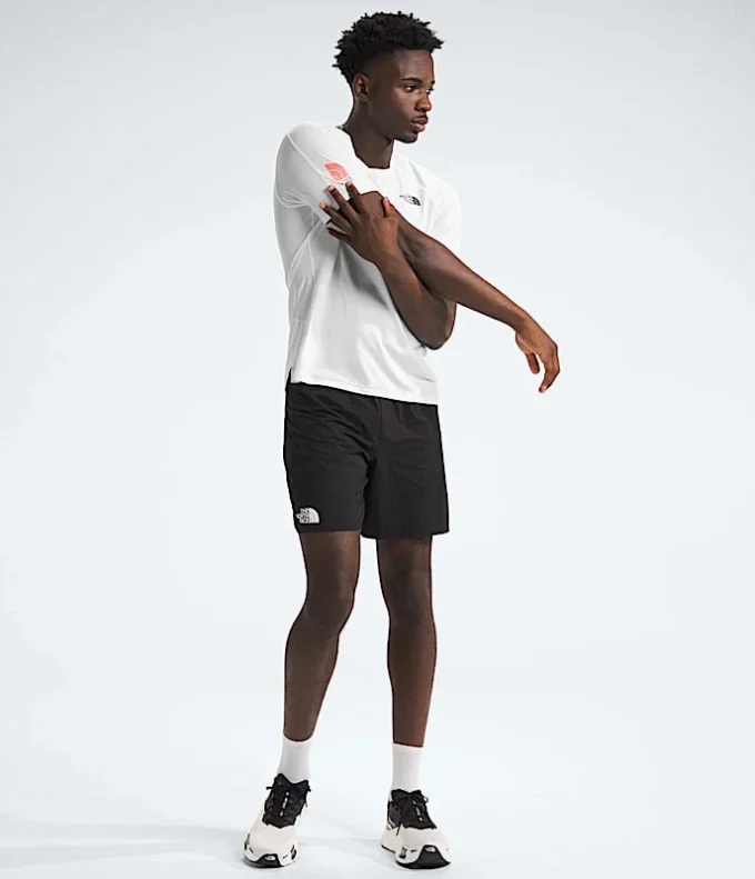 Men’s Summit Series High Trail Run Short-Sleeve Men’s Summit Series High Trail Run Short-Sleeve