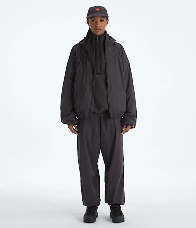Men’s TNF™ Red Box Packable Hooded Wind Jacket