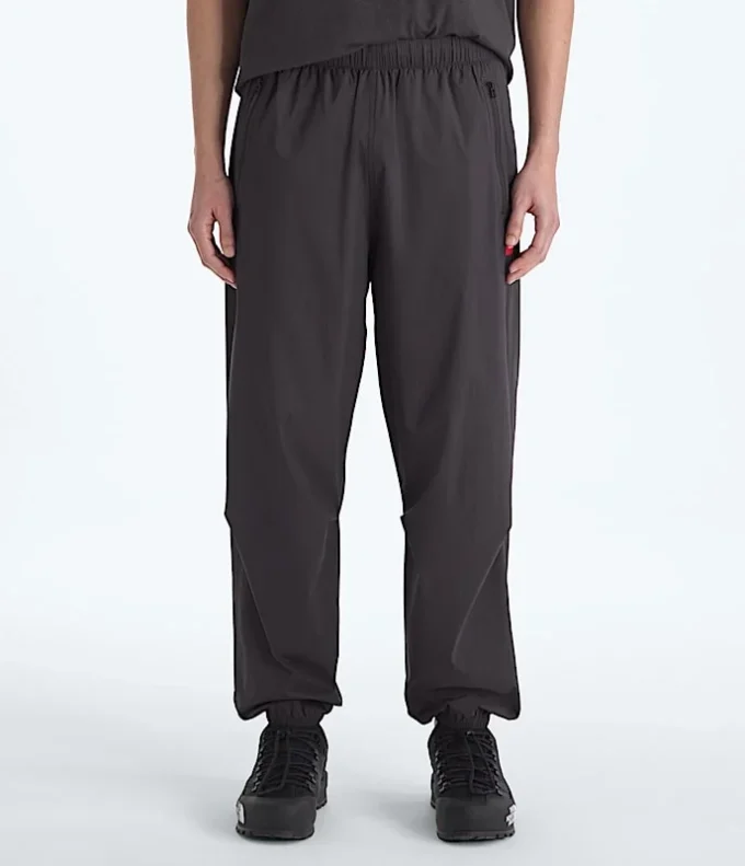 Men’s TNF™ Red Box Packable Wind Pants