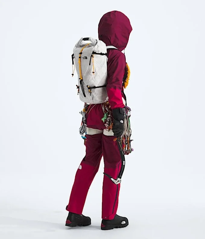 Summit Series Advanced Mountain Kit 25L Pack