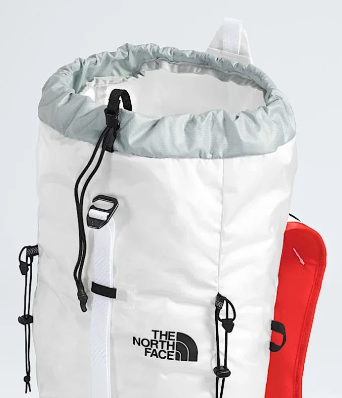 Summit Series Verto 18 Backpack