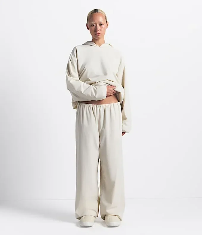 The North Face X SKIMS Women’s VENTRIX Pant The North Face X SKIMS Women’s VENTRIX Pant