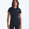 TNF X Smartwool Women’s Merino Blend 150 Short-Sleeve Crew TNF X Smartwool Women’s Merino Blend 150 Short-Sleeve Crew