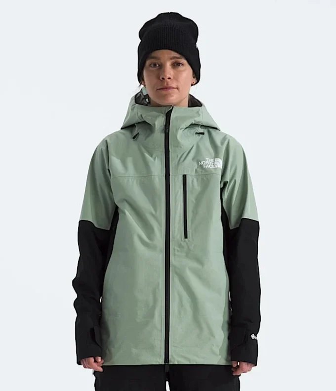 Women’s Summit Series Eastwall GORE-TEX® Jacket Women’s Summit Series Eastwall GORE-TEX® Jacket